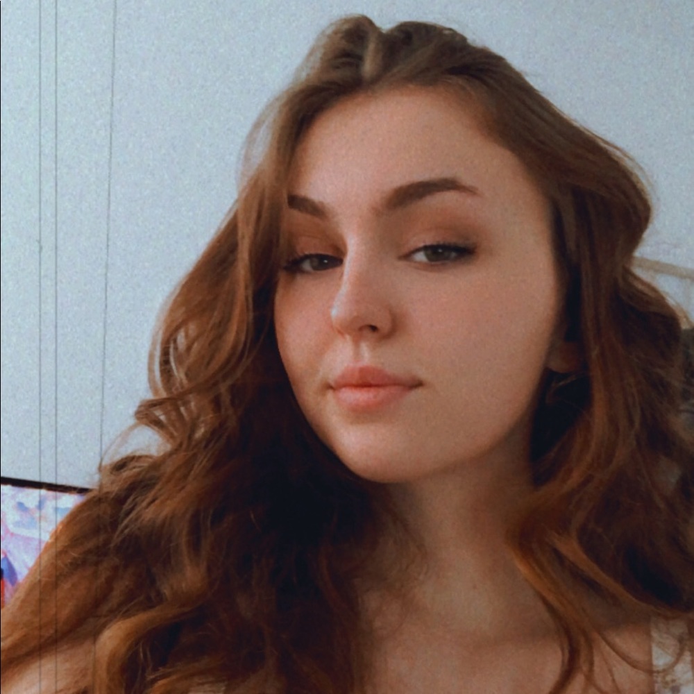 Meet your Posher, Izzy